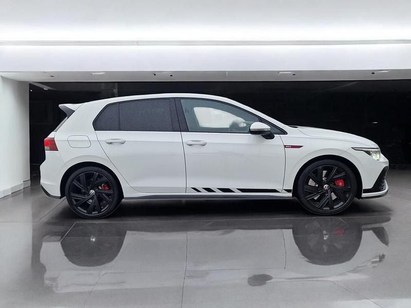 Gebraucht VW Golf VIII GTI Clubsport 301 PS (221 kW) 2024