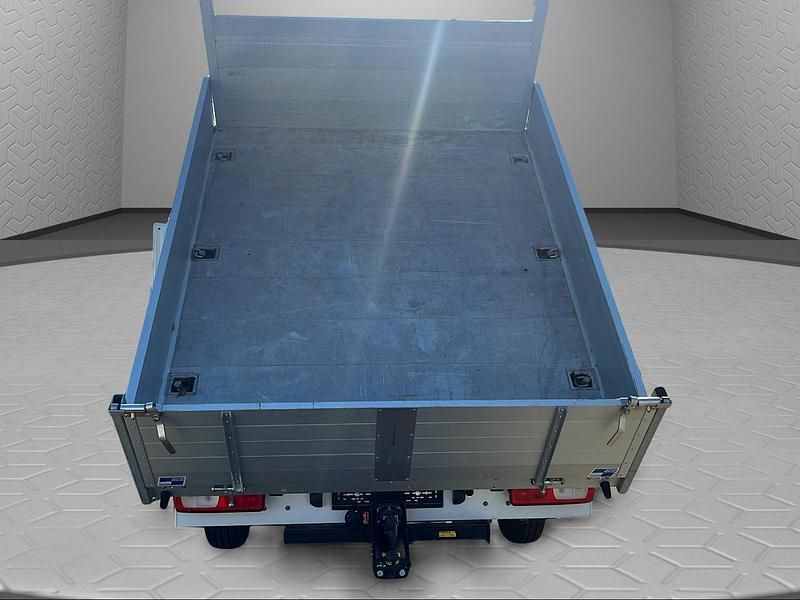 Gebraucht VW Crafter 139 PS (102 kW) 2024 Weiss Van