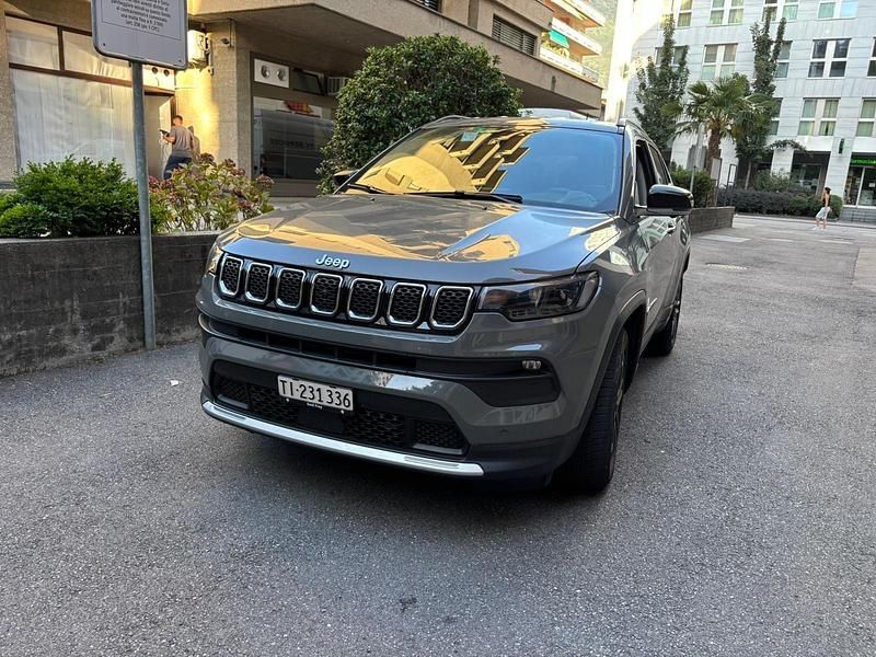 Gebraucht Jeep Compass Limited 150 PS (110 kW) 2021 SUV