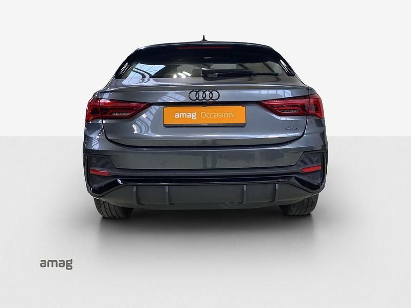 Gebraucht Audi Q3 Sportback Attraction 150 PS (110 kW) 2022 Daytonagrau perleffekt SUV