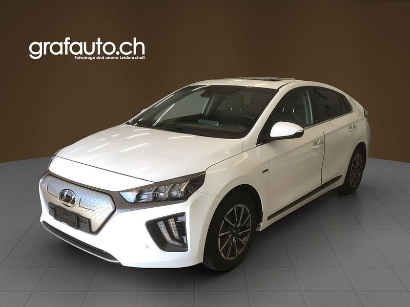 Gebraucht Hyundai Ioniq 100 kW (136 PS) 2020 Weiss Kleinwagen