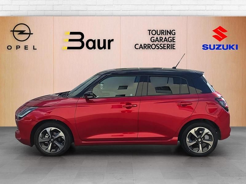 Neu Suzuki Swift 82 PS (60 kW) 2025 Rot Limousine