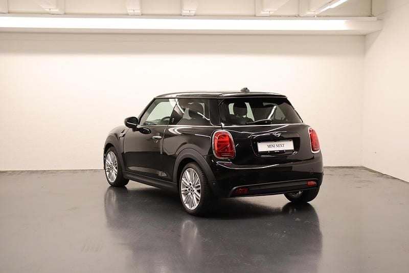 Gebraucht Mini Cooper SE 135 kW (184 PS) 2021 Schwarz Kleinwagen