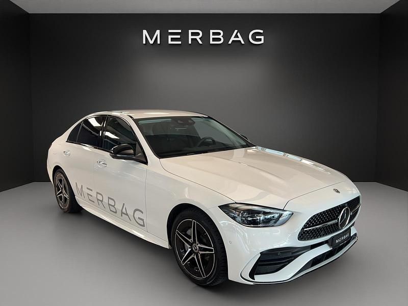 Weiss Gebraucht 2024 Mercedes C300e AMG line Limousine | CHF 51’000 (Superpreis) - Bild 1/4