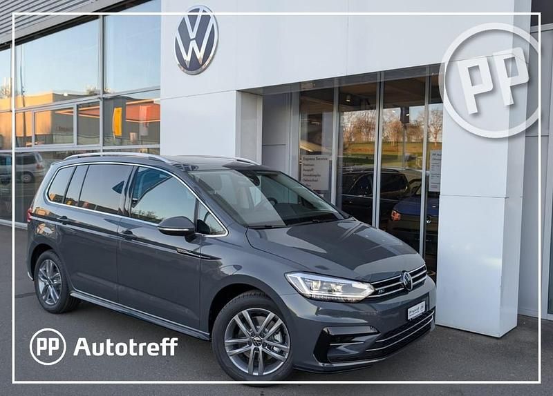 Grau Gebraucht 2025 VW Touran Comfortline Van / Kleinbus | CHF 44’600 - Bild 1/4