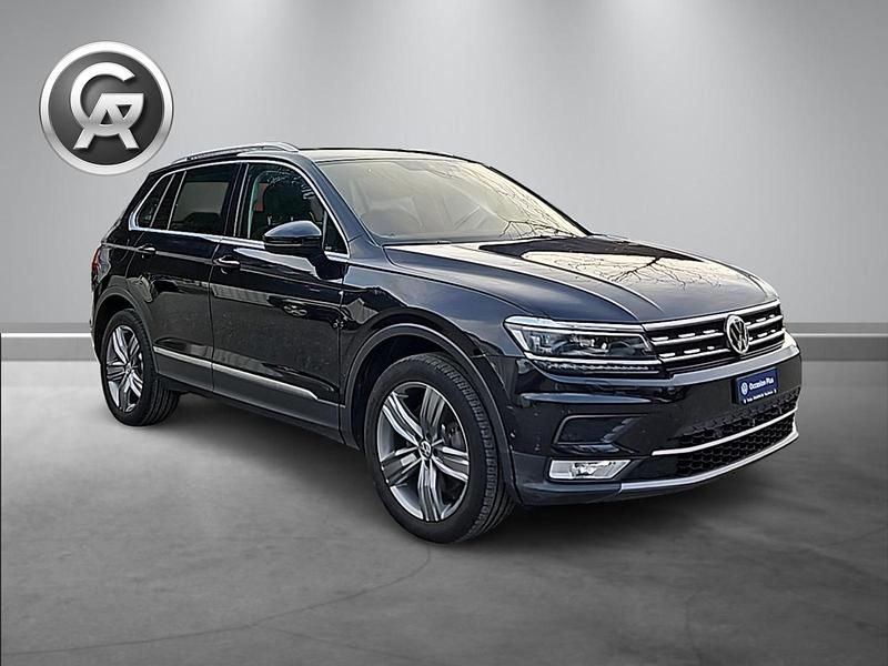 Schwarz Gebraucht 2016 VW Tiguan Highline SUV | CHF 19’800 (Fairer Preis) - Bild 1/4