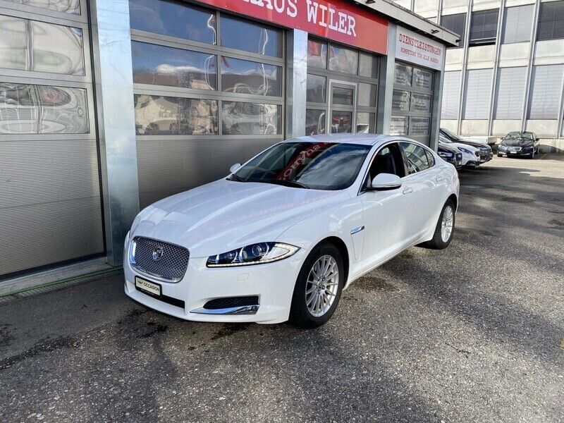 Gebraucht Jaguar XF 190 PS (139 kW) 2012 Limousine