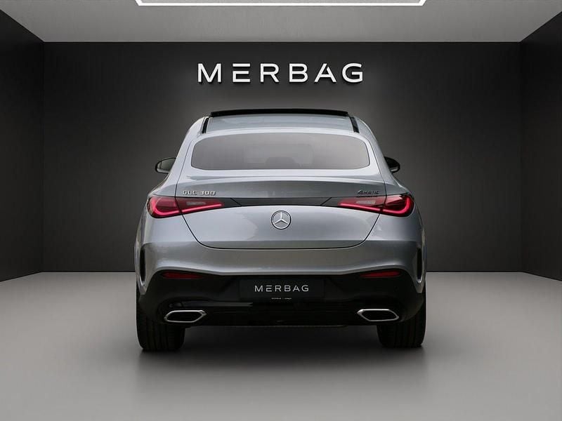 Gebraucht Mercedes GLC300 258 PS (189 kW) 2024 Coupé