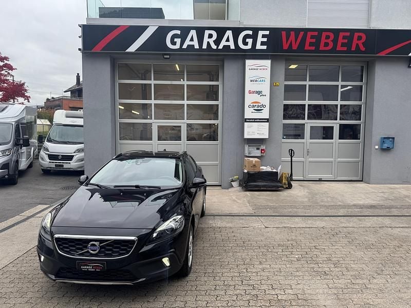 Gebraucht 2015 Volvo V40 CC Kinetic Kombi | CHF 9’800 (Fairer Preis) - Bild 1/4