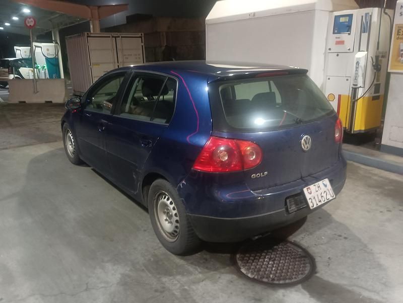 Gebraucht VW Golf IV Comfortline 140 PS (102 kW) 2005