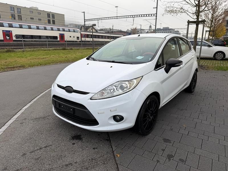 Gebraucht Ford Fiesta Titanium 120 PS (88 kW) 2012 Kleinwagen