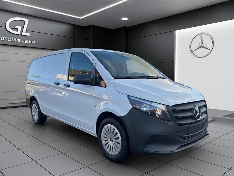 Gebraucht Mercedes Vito 136 PS (100 kW) 2025 Van