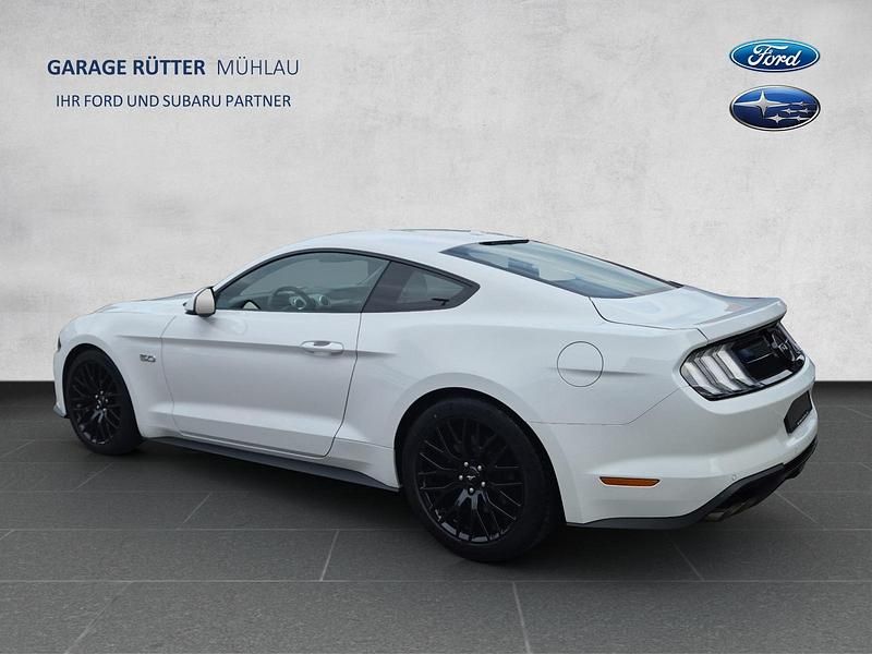 Gebraucht Ford Mustang GT 450 PS (330 kW) 2018 Weiss Coupé