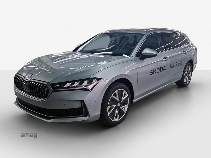Pebble silber, metallic Gebraucht 2024 Skoda Superb Selection Kombi | CHF 40’900 (Teuer) - Bild 1/4