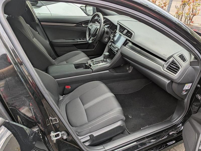 Gebraucht Honda Civic Elegance 129 PS (94 kW) 2021 Schwarz Limousine