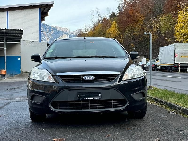 Gebraucht Ford Focus Ambiente 100 PS (73 kW) 2010
