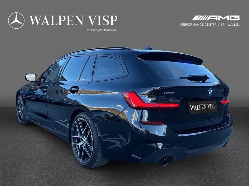 Gebraucht BMW 330 M Sport 265 PS (194 kW) 2020 Schwarz Kombi