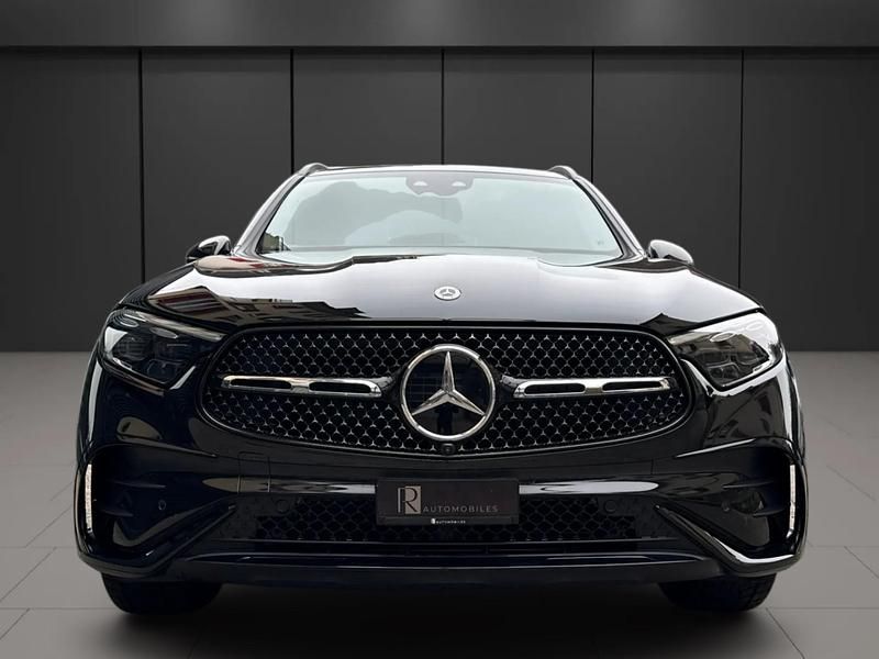 Gebraucht Mercedes GLC300e 258 PS (189 kW) 2025