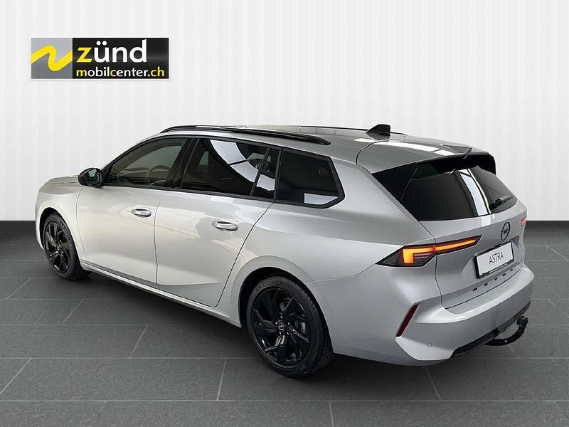 Gebraucht Opel Astra 131 PS (96 kW) 2024 Silber Kombi