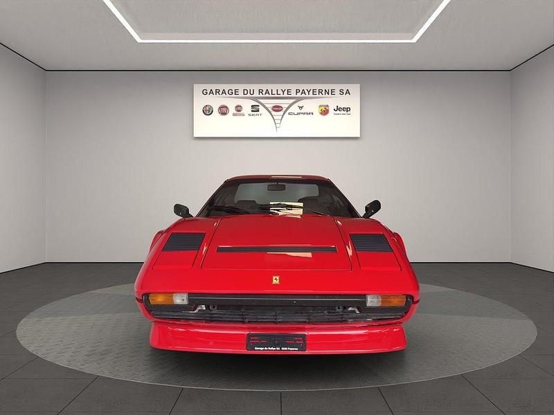 Gebraucht Ferrari 208 220 PS (161 kW) 1983 Rot Coupé