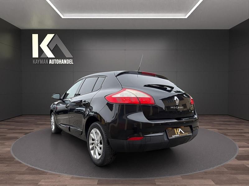 Gebraucht Renault Mégane III Dynamique 110 PS (80 kW) 2012