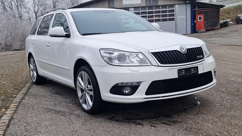 Gebraucht Skoda Octavia RS 200 PS (147 kW) 2011 Kombi