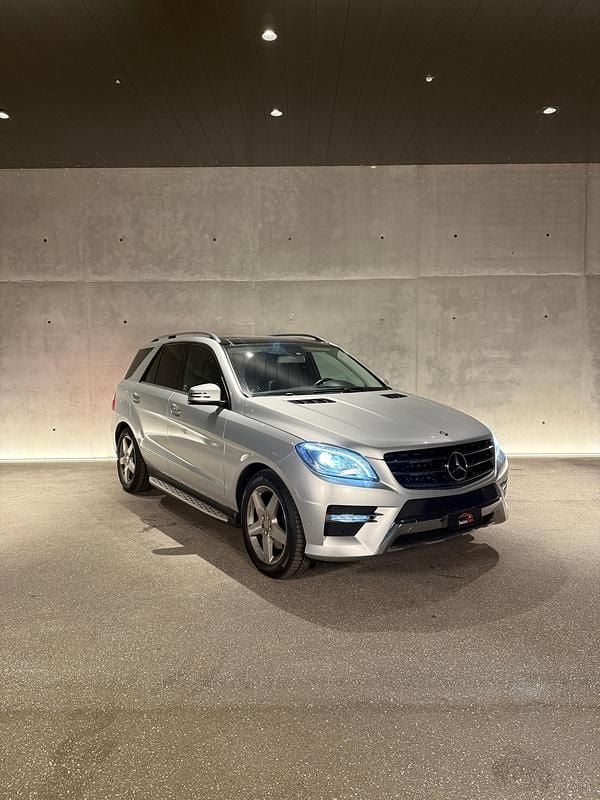 Gebraucht Mercedes ML350 258 PS (189 kW) 2015 SUV
