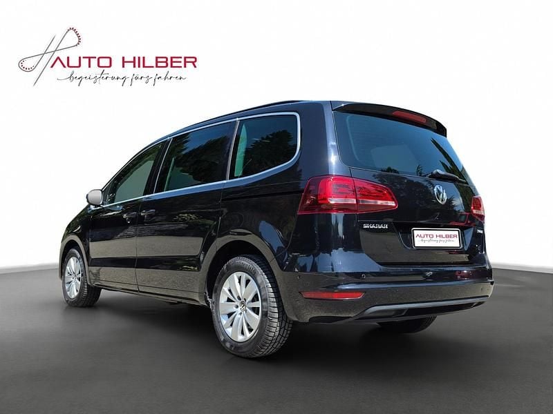 Gebraucht VW Sharan Comfortline 150 PS (110 kW) 2016 Van / Kleinbus