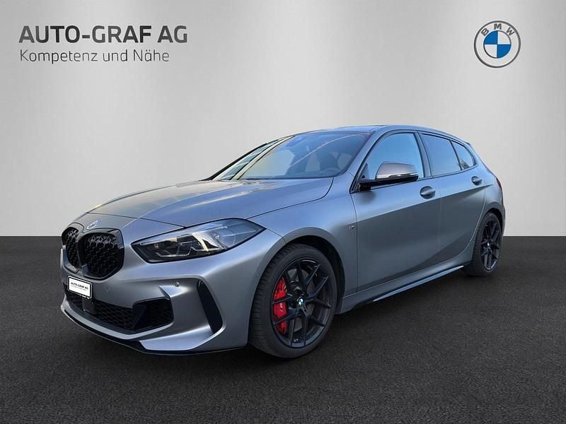 Grau Gebraucht 2022 BMW M135 Comfort Edition Kleinwagen | CHF 38’900 (Fairer Preis) - Bild 1/4