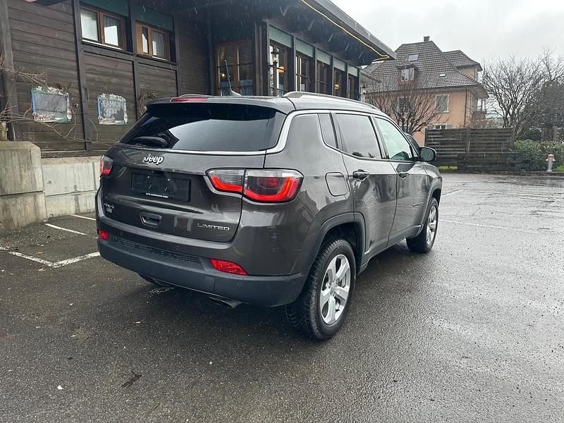 Gebraucht Jeep Compass Limited 170 PS (125 kW) 2017 SUV