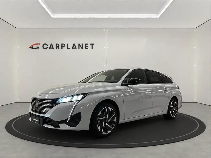 Weiss Gebraucht 2025 Peugeot 308 SW Allure Kombi | CHF 31’400 - Bild 1/4