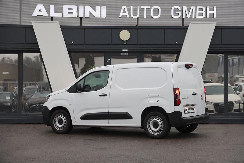 Gebraucht Peugeot Partner S 130 PS (95 kW) 2020 Van / Kleinbus