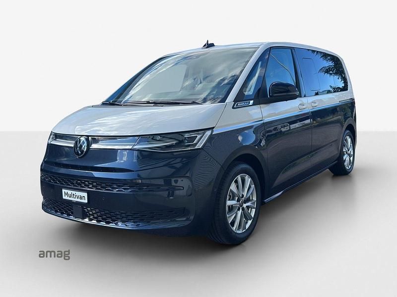 Gebraucht VW Multivan Style 150 PS (110 kW) 2025 Candyweiss / starlight blue Van