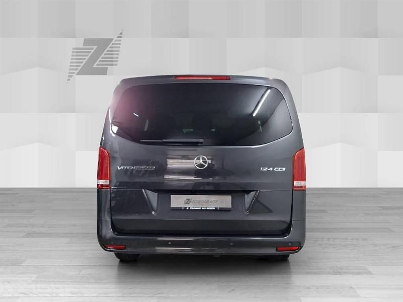 Gebraucht Mercedes Vito 237 PS (174 kW) 2022 Van