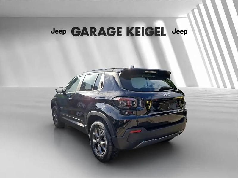 Neu Jeep Avenger Longitude 110 PS (80 kW) 2025 Schwarz SUV