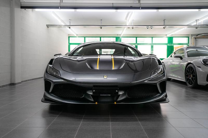 Gebraucht Ferrari F8 720 PS (529 kW) 2020