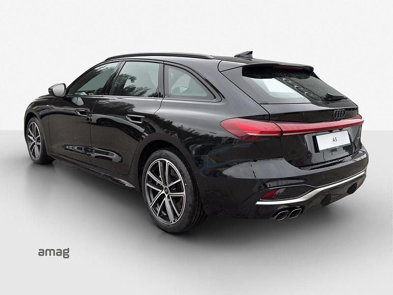 Gebraucht Audi A5 Attraction 204 PS (150 kW) 2025 Mythosschwarz metallic Coupé