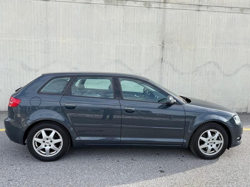 Gebraucht Audi A3 Attraction 125 PS (91 kW) 2010 Kleinwagen