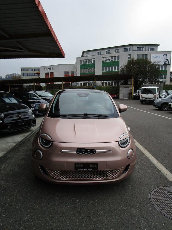 Gebraucht Fiat 500e La Prima 86 kW (118 PS) 2023 Limousine