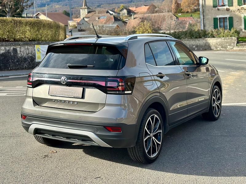 Gebraucht VW T-Cross Style 115 PS (84 kW) 2019 SUV