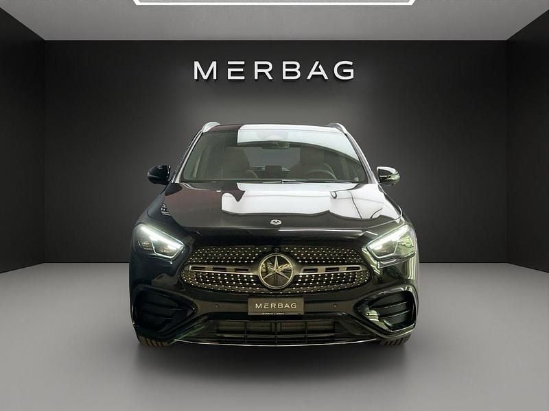Gebraucht Mercedes GLA220 190 PS (139 kW) 2024 Schwarz SUV