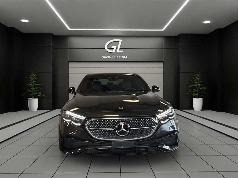 Neu Mercedes E220 197 PS (144 kW) 2025 Grau Limousine
