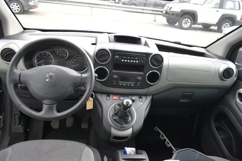 Gebraucht Peugeot Partner 120 PS (88 kW) 2012 Van / Kleinbus