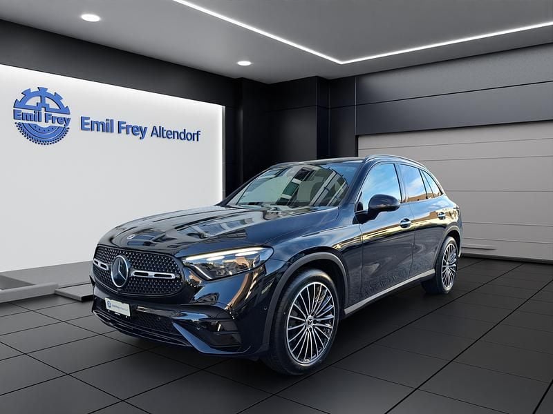 Neu 2025 Mercedes GLC200 AMG line SUV | CHF 75’400 (Guter Preis) - Bild 1/3