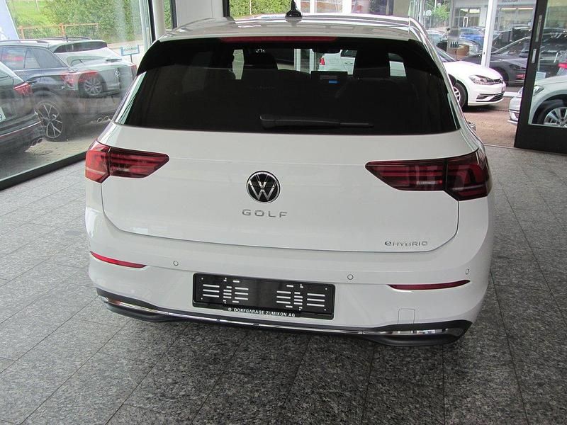 Neu VW Golf VIII Style 204 PS (150 kW) 2025 Limousine