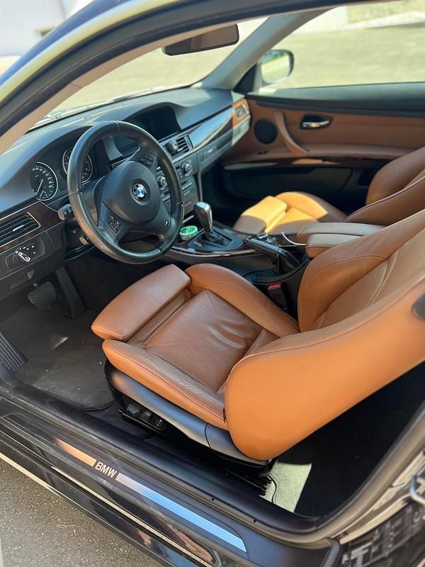 Gebraucht BMW 335 306 PS (225 kW) 2011 Coupé