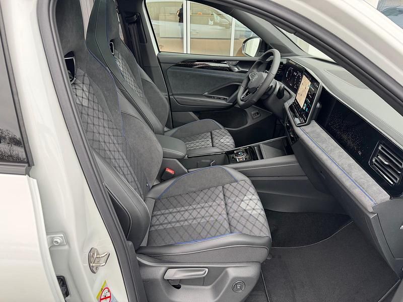 Neu VW Tiguan R-line 192 PS (141 kW) 2026 Weiss SUV