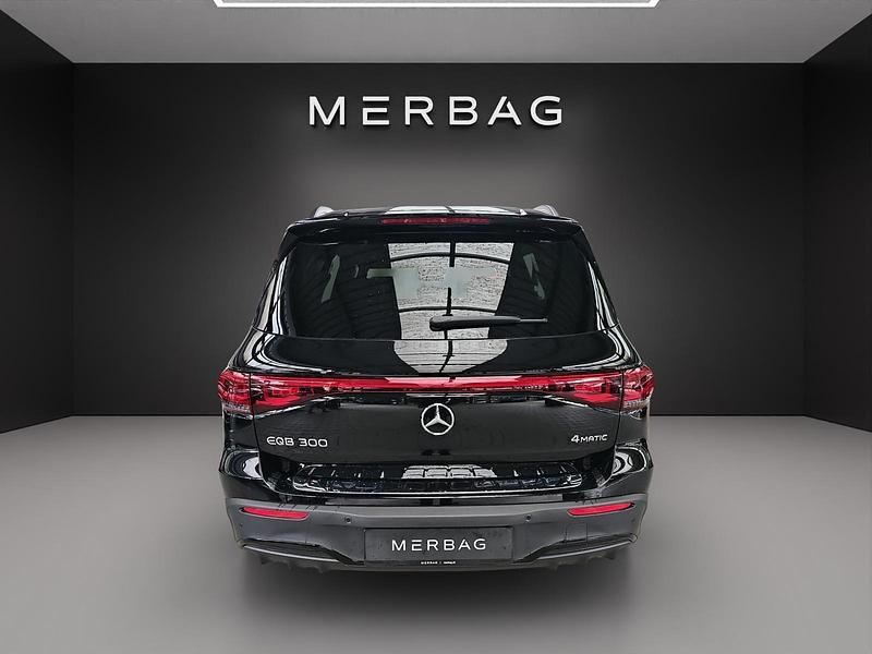 Neu Mercedes EQB300 167 kW (228 PS) 2025 Schwarz SUV