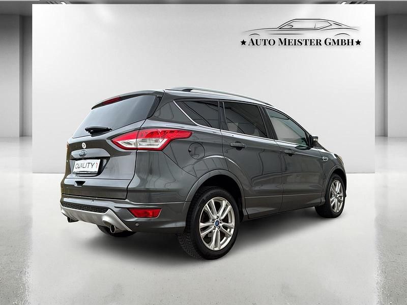 Gebraucht Ford Kuga Business Edition 180 PS (132 kW) 2017 SUV