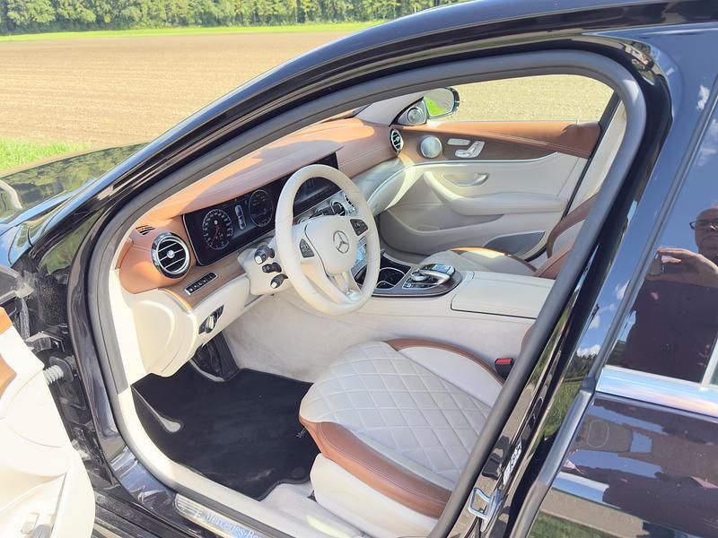 Gebraucht Mercedes E400 AMG line 333 PS (244 kW) 2018